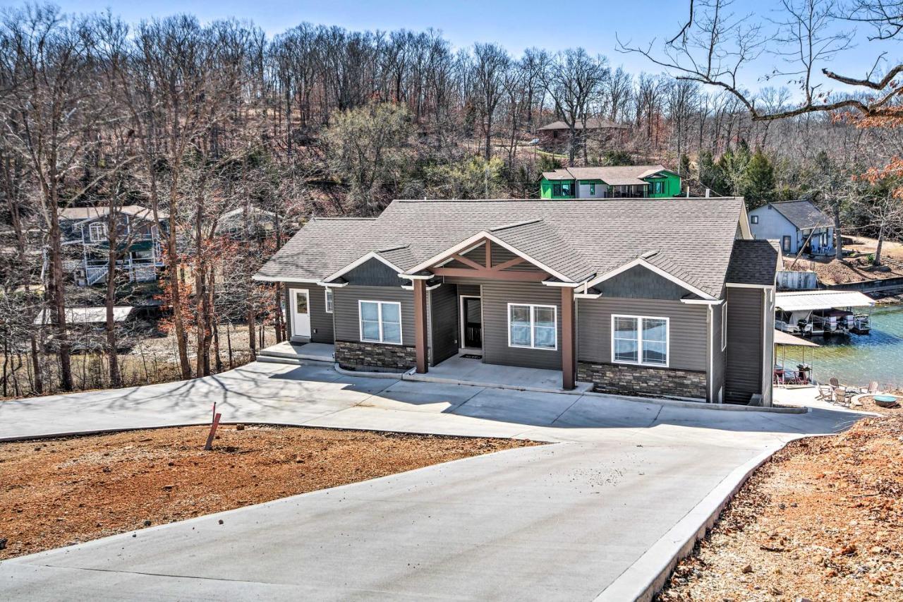 Lakefront Rocky Mount Home With Dock And Fire Pit Exteriör bild